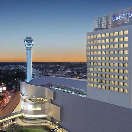 Centre Point Hotel Terminal21 Korat Nakhonratchasima Exterior foto The hotel