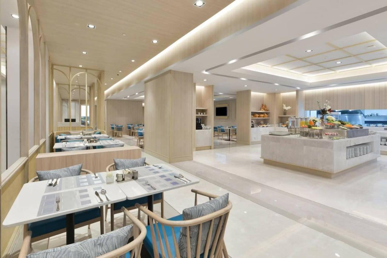 Centre Point Hotel Terminal21 Korat Nakhonratchasima Exterior foto The restaurant